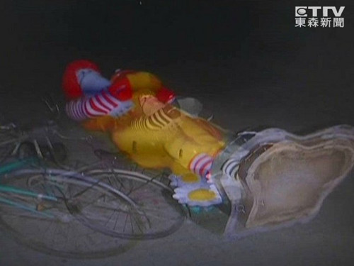 ������ƺ󡰰�ܡ����������ԳƷ���ͣ�ͼ��