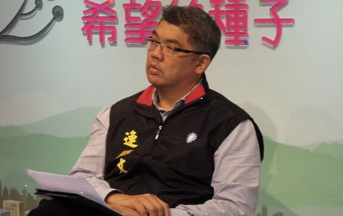 陆韩FTA冲击台湾连胜文邀柯文哲辩论台北经济