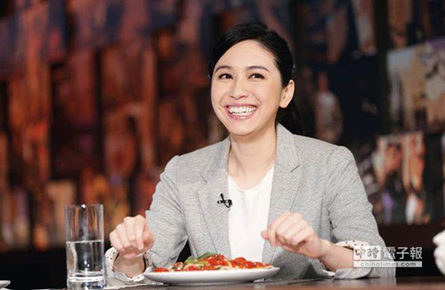 谈连胜文被抹黑落泪妻子:选举都这样吗?