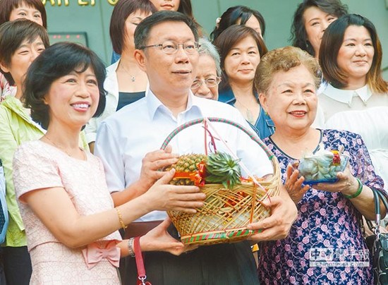柯文哲20页A4纸详列竞选经费赫见80元蒜头