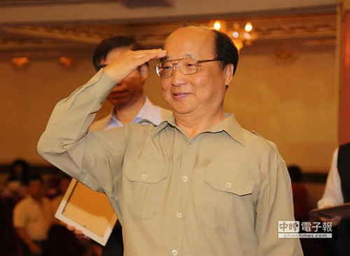胡志强将领表参选国民党主席:粉身碎骨在所不辞