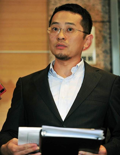 周玉寇致马英九公开信曝光顶新2亿献金牵线人