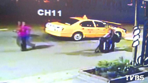 �˿ͽ�˾����ͷ����ͼ���⳵ײ����Ѯ�ϸ�