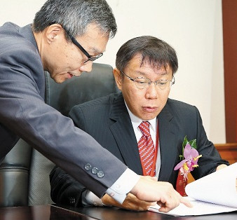 �������²ۻ����¼2�����ɣ����򶼲�֪����