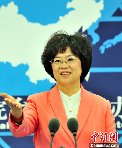 范丽青系统阐述两岸关系和平发展红利