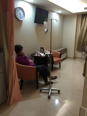吕秀莲结束81小时绝食晚间开始喝米汤(图)