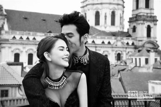 周杰伦大婚蔡依林登热搜榜冠军