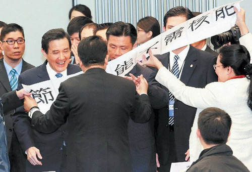 台“反核”“拥核”两派激辩多次擦枪走火(图)