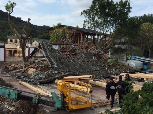 ������˹����˹̨��Ƭ�����̮��1��2�ˣ�ͼ��