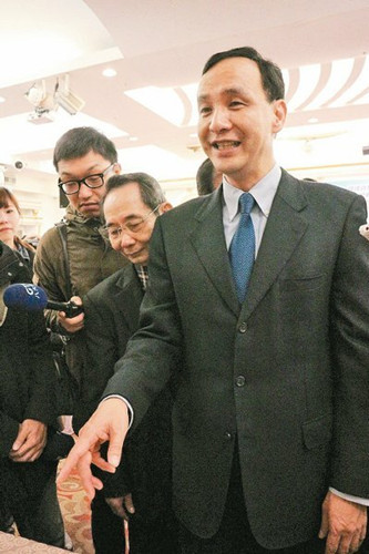 ̨����������ѡ���Ƿ�ϲ���������Ӫ�����һ