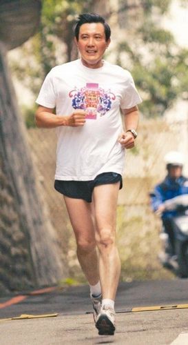 ��Ӣ���ɼ����ϼ�ֳ���40��һ�����������أ�ͼ��