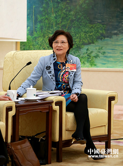 ̨����������̨�����������˽��½������������