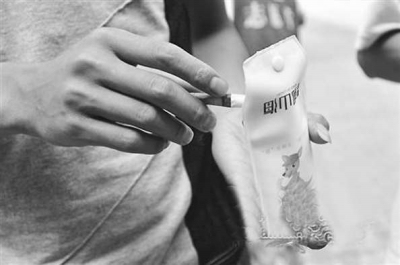 ����������С���󡱣�Դ��̨��Ļ�������