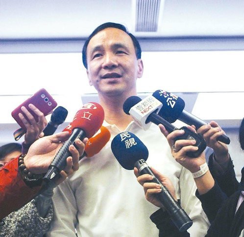 “会不会变马英九2.0?”朱立伦尴尬苦笑(图)