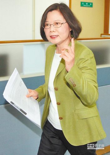 蔡英文确定改变立场:“内阁制”无存在空间