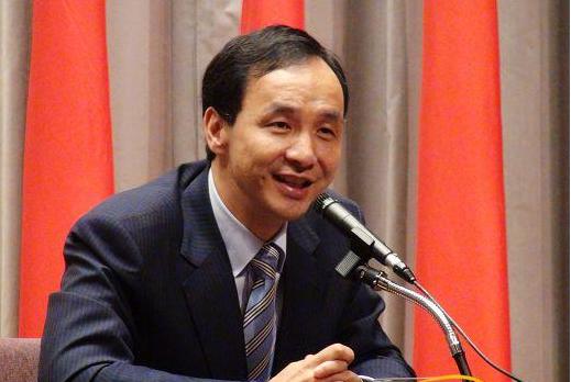 台媒曝朱立伦幕僚力主借两岸牌重击“空心菜”(图)