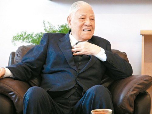 李登辉:蔡英文“大选”路将面临重重困难与考验