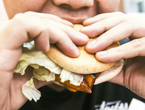 台湾“食”不安心早餐店及饮用水出问题(图)