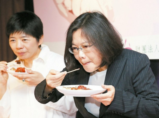 段宜康轰民进党中央“王八蛋”蔡英文:沟通落差