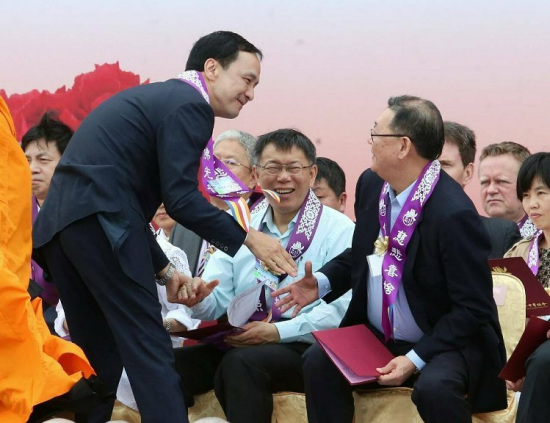 朱立伦否认党内2016候选人改征召未否定王朱配(图)