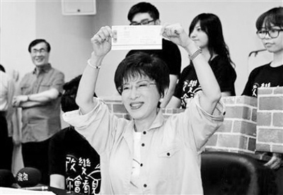 洪秀柱抛砖成玉国民党如何出招