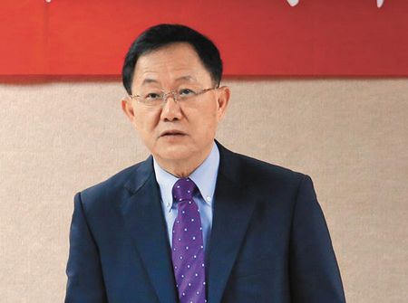 蓝营“立委”丁守中挺洪秀柱:敢出战就是大角色