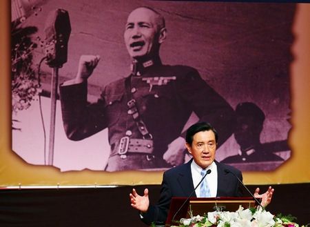 马英九谈台高中课纲争议:说慰安妇自愿死也不信