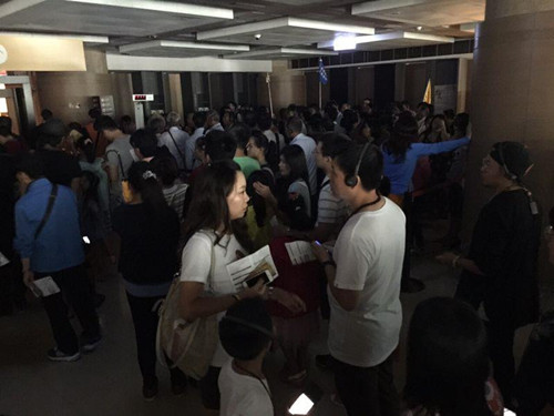 台北故宫不明原因停电游客被请出展场等候(图)