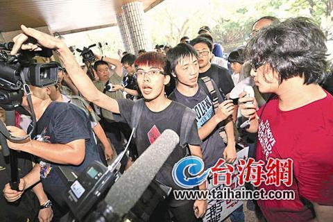 在幕后煽动反课纲微调运动民进党染指高中生被批