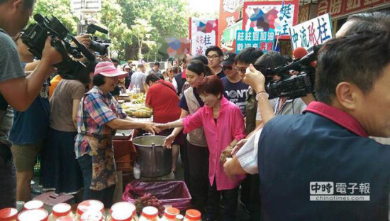 王金平拒出任竞选总部主委洪秀柱:继续纠缠