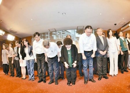 数百死伤气爆1周年陈菊哽咽“让高雄翻转”(图)