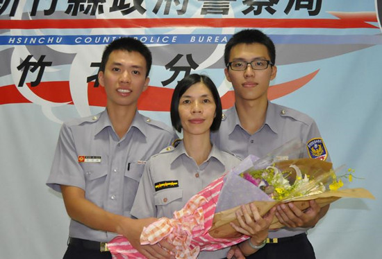 ̨��һ�Ŀ�֮�Ҷ��Ǿ��쿰�ơ�������塱��ͼ��