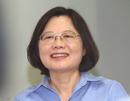 蔡英文被问:若“大选”当选调回“台独”课纲?