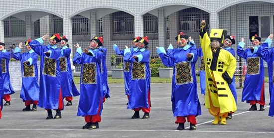 ��԰Ů�Ӽ���30�������˰罩ʬ����ģ����Ȥ�ɰ�