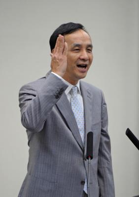 朱立伦回应“国亲整合”:努力促成大团结
