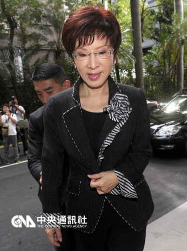 幕僚透露:洪秀柱正在慎重考虑参选“立委”
