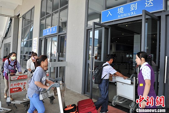 ����ƽ̶��ֱ̨��ȥ�������ÿ���10���˴�