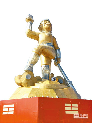 2016台湾灯会主灯以孙悟空为蓝本高达26米(图)