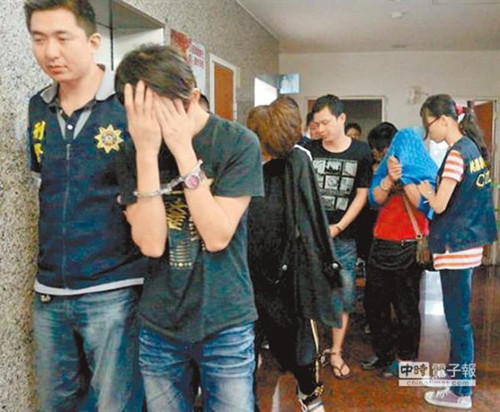 ̨ý��̨����թƭ����:���ϰٴ�½������4�ֵ�