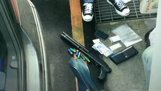 ̨��һ��ǹ����������������ס��լ������ʮ��̨��