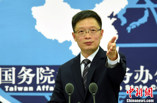 ��̨��:������ϵ�ǡ��ھӡ���ϵ�����ֻ��ͷ��Ѫ��