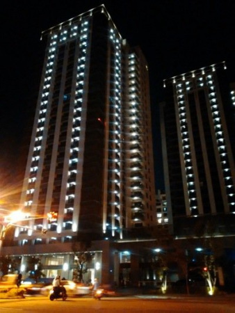 ��ˮ��Ů�������̨��4ǧ���¥�¼һ�Ӹ�ͬס