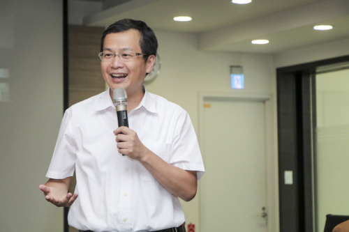 周玉蔻被判需登报道歉罗智强:总算有三分公道