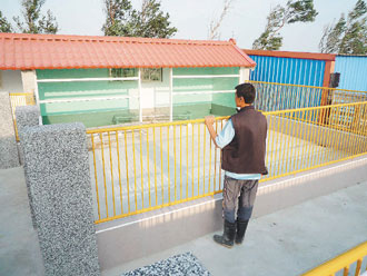 竹南镇新设的"流浪犬之家",美轮美奂的犬舍,有