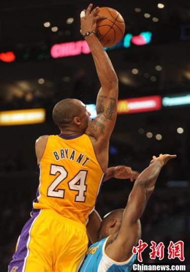 ���ǵ���̸���򼵶ʿƱ�NBA������ȡ����ʥ����2��