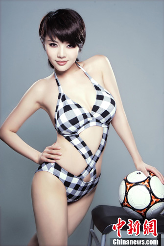 ����У����Ե����Ȼ����춬��Ц��չ������ͼ����5��