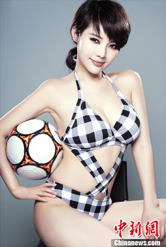 ����У����Ե����Ȼ����춬��Ц��չ������ͼ����7��