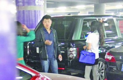 梁文博大方承认女友:交往两三年感情稳定(图)