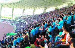 新疆3.5万球迷看中乙比赛刷新联赛上座率(图)