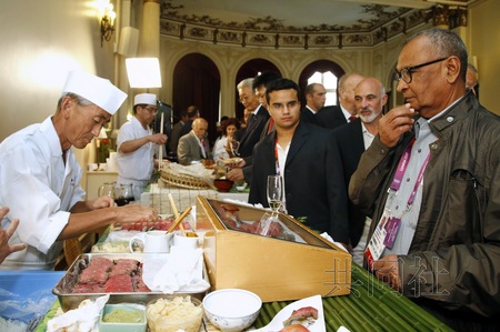 日本奥委会伦敦招待IOC委员为东京申奥做宣传